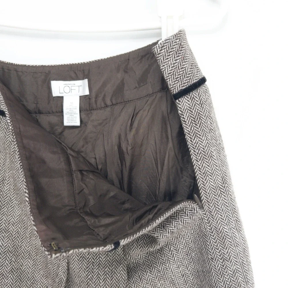 Loft Herringbone Sequins Velvet Trim Wool Blend Embroidered Skirt Womens 10 L - Picture 15 of 16